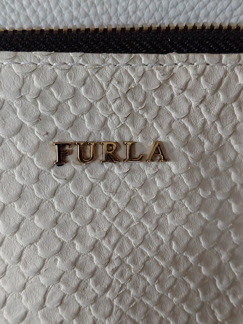 NWOT Furla FRIDA calf Leather Satchel, Dust Bag, Msrp $548 MINT - Picture 2 of 16